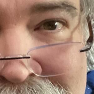 Meet your Posher, Larry